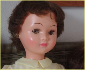 GRANDE POUPÉE BELLA 85cm série O 650 années 1960 très bon état EUR 42,00 - FR